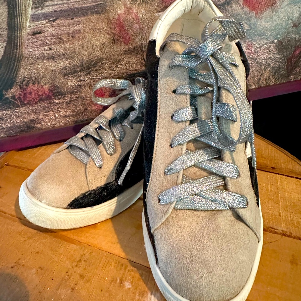 Nature Breeze me sneakers size 9